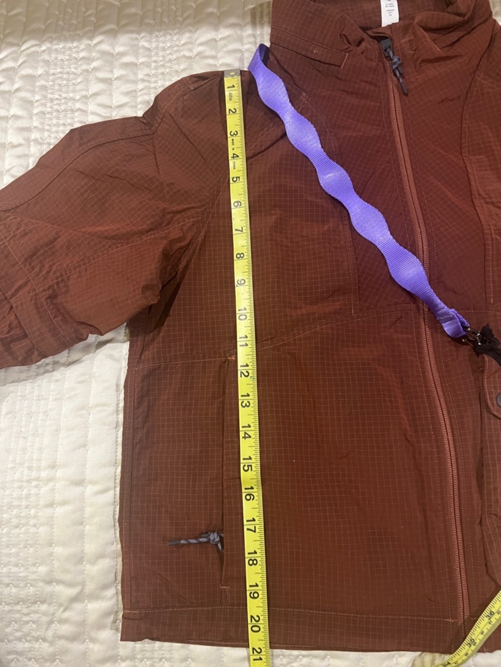 Lululemon jacket - Picture 15 of 15